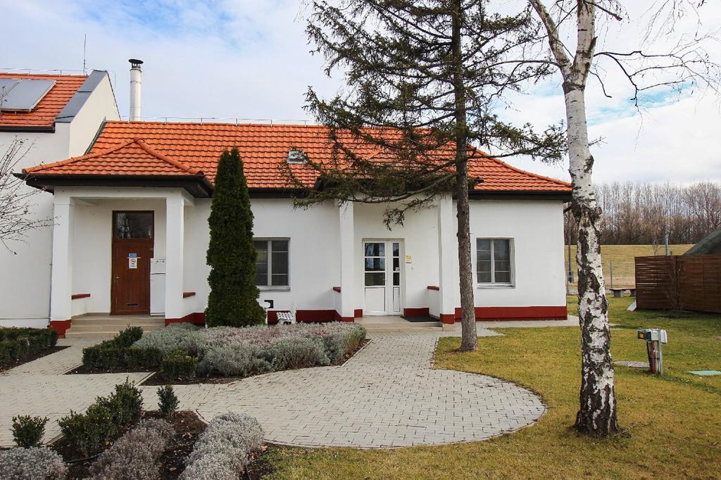 Gyevitur Apartman Algyo Esterno foto